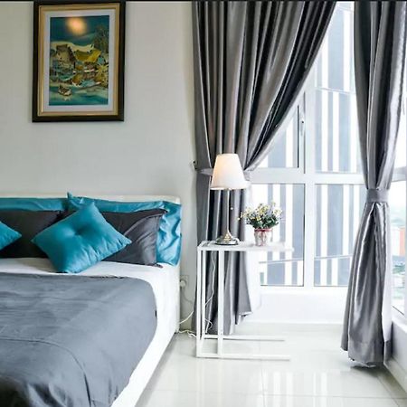 Relax & Chill At Malacca River Exterior foto