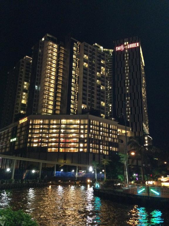 Relax & Chill At Malacca River Exterior foto